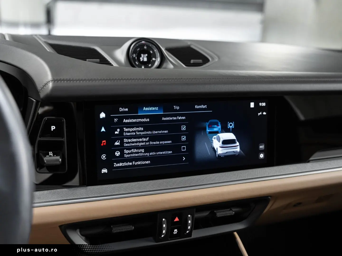 PORSCHE Cayenne InnoDrive Standheizung PASM AHK Panorama