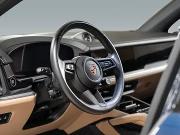 PORSCHE Cayenne InnoDrive Standheizung PASM AHK Panorama