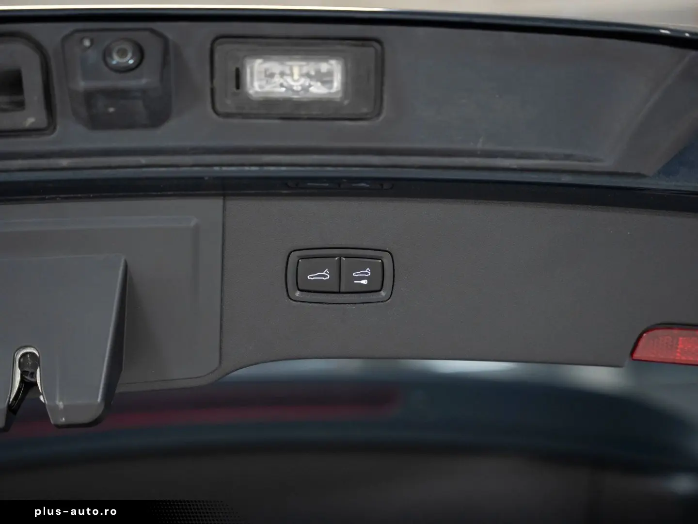 PORSCHE Cayenne InnoDrive Standheizung PASM AHK Panorama