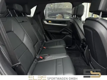 PORSCHE Cayenne E-Hybrid PANO INNO LUFT360  SWA 14W 1.Hd