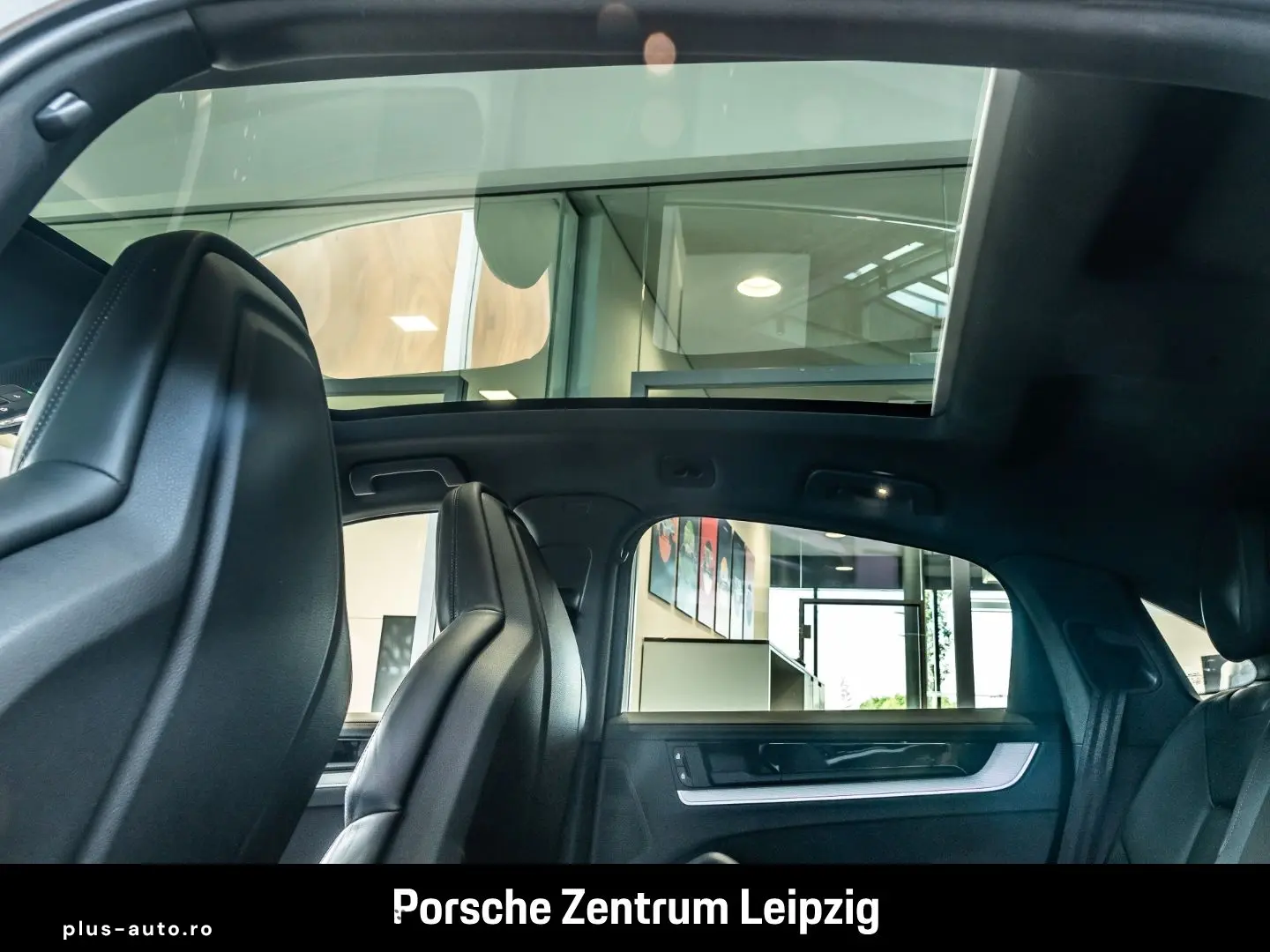 PORSCHE Cayenne E-Hybrid Coupe SportDesign HD-Matrix Inn