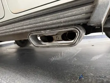 MERCEDES-BENZ G 63 AMG  VOLL  AKRAPOVIC PERF. PAKET STD.HZG