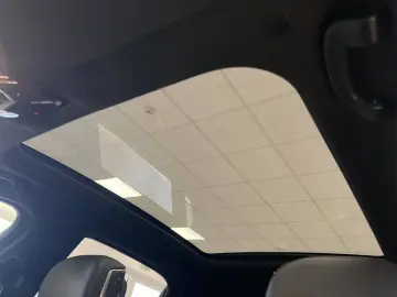 BMW M760e xDrive  Individual Edition UnfallfreI 1.Hd