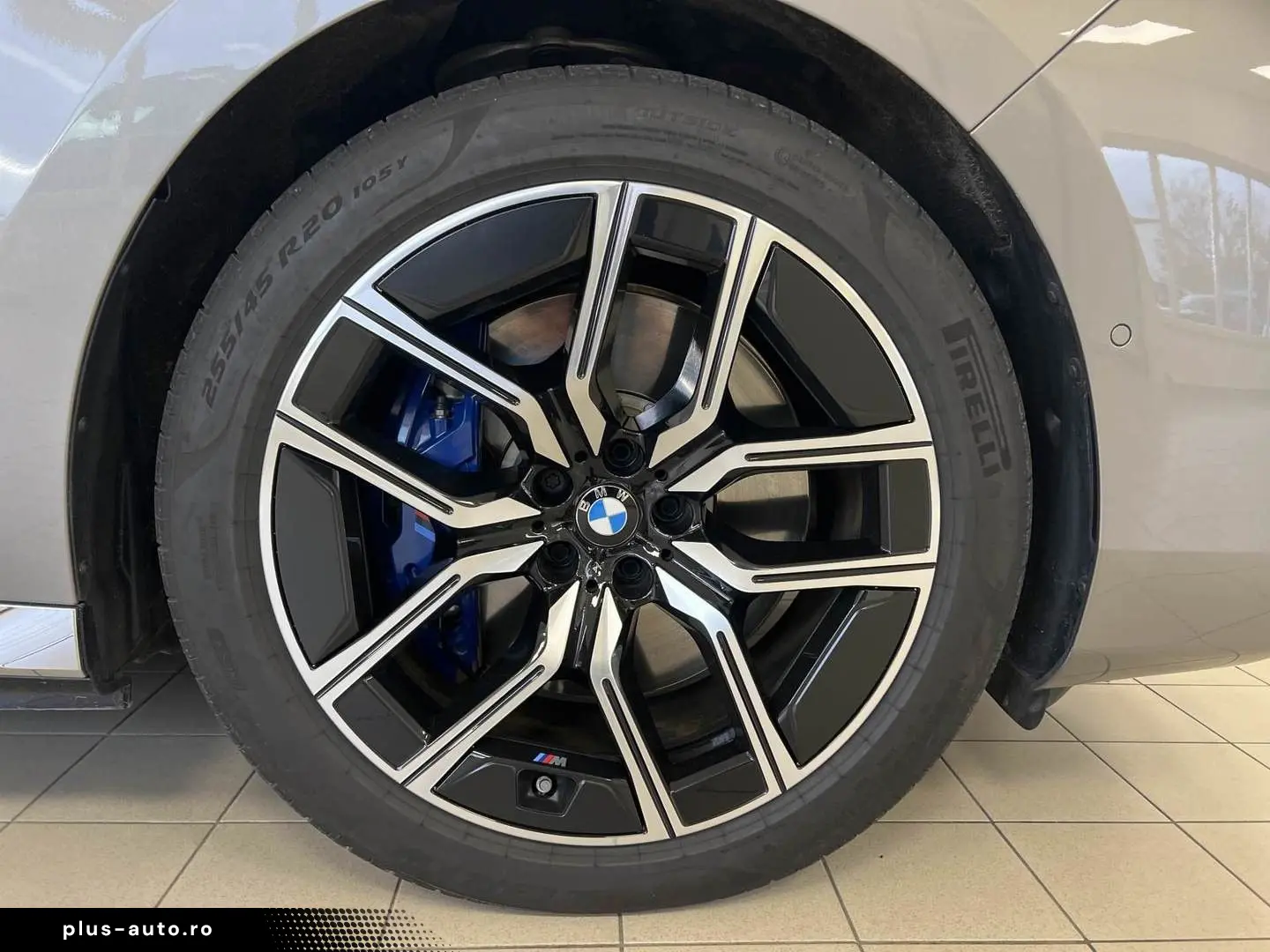 BMW M760e xDrive  Individual Edition UnfallfreI 1.Hd