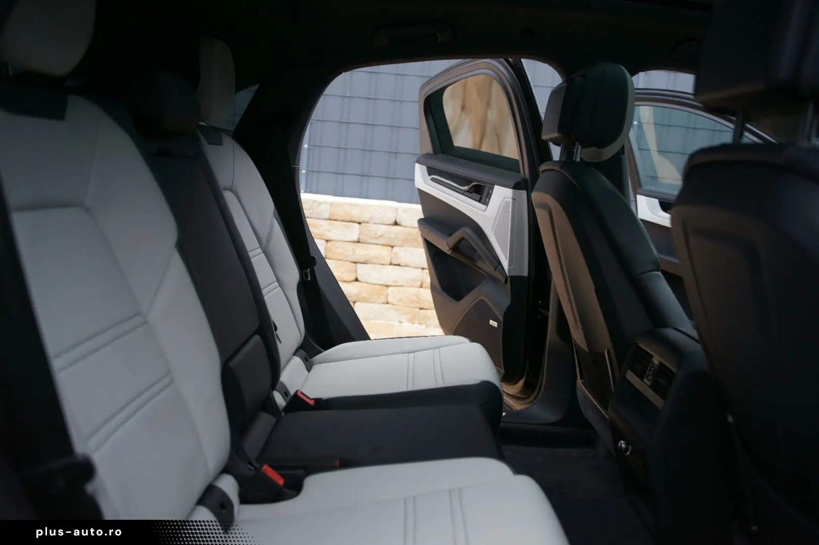 PORSCHE Cayenne Coupe E-Hybrid MJ25  HLA MASSAGE FULL