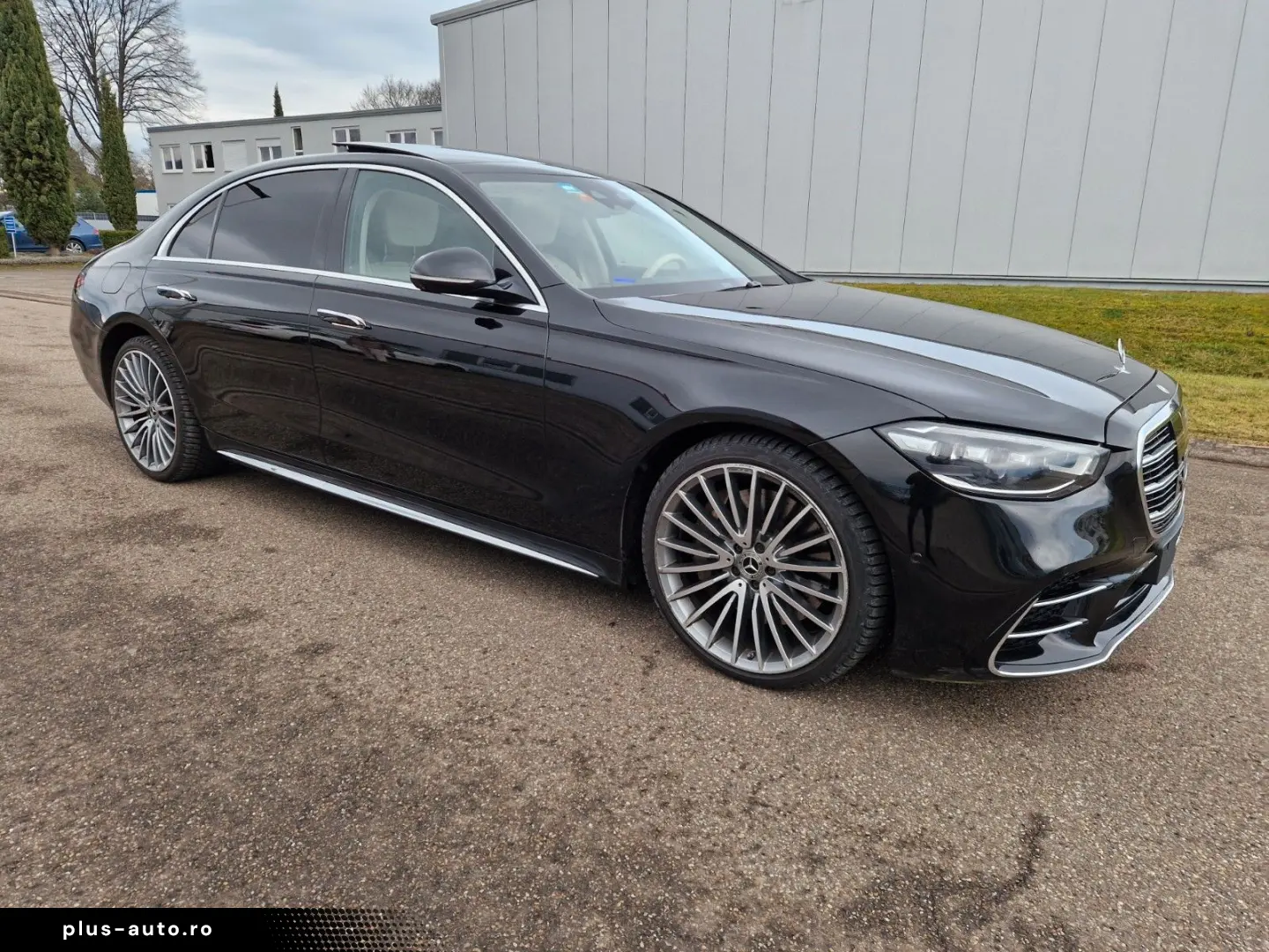 MERCEDES-BENZ S350d Lang AMG Pano Burmester 360 C VOLL
