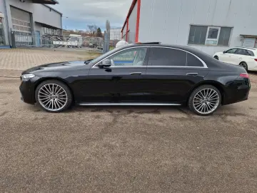 MERCEDES-BENZ S350d Lang AMG Pano Burmester 360 C VOLL