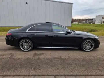 MERCEDES-BENZ S350d Lang AMG Pano Burmester 360 C VOLL