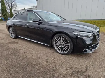 MERCEDES-BENZ S350d Lang AMG Pano Burmester 360 C VOLL