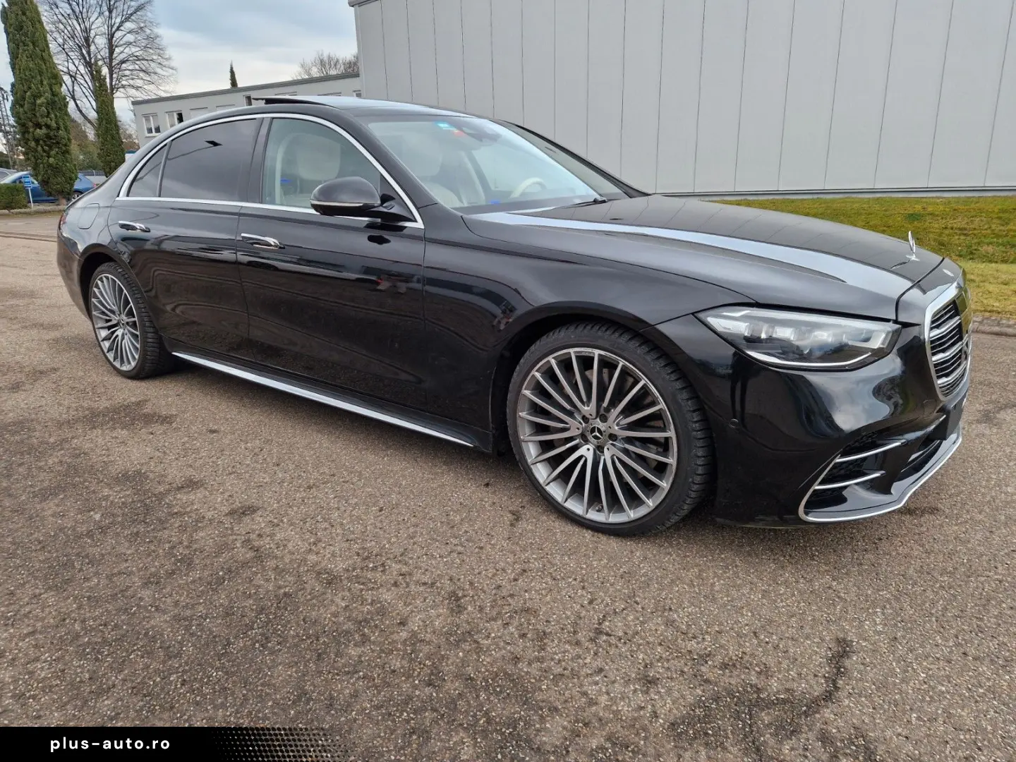 MERCEDES-BENZ S350d Lang AMG Pano Burmester 360 C VOLL