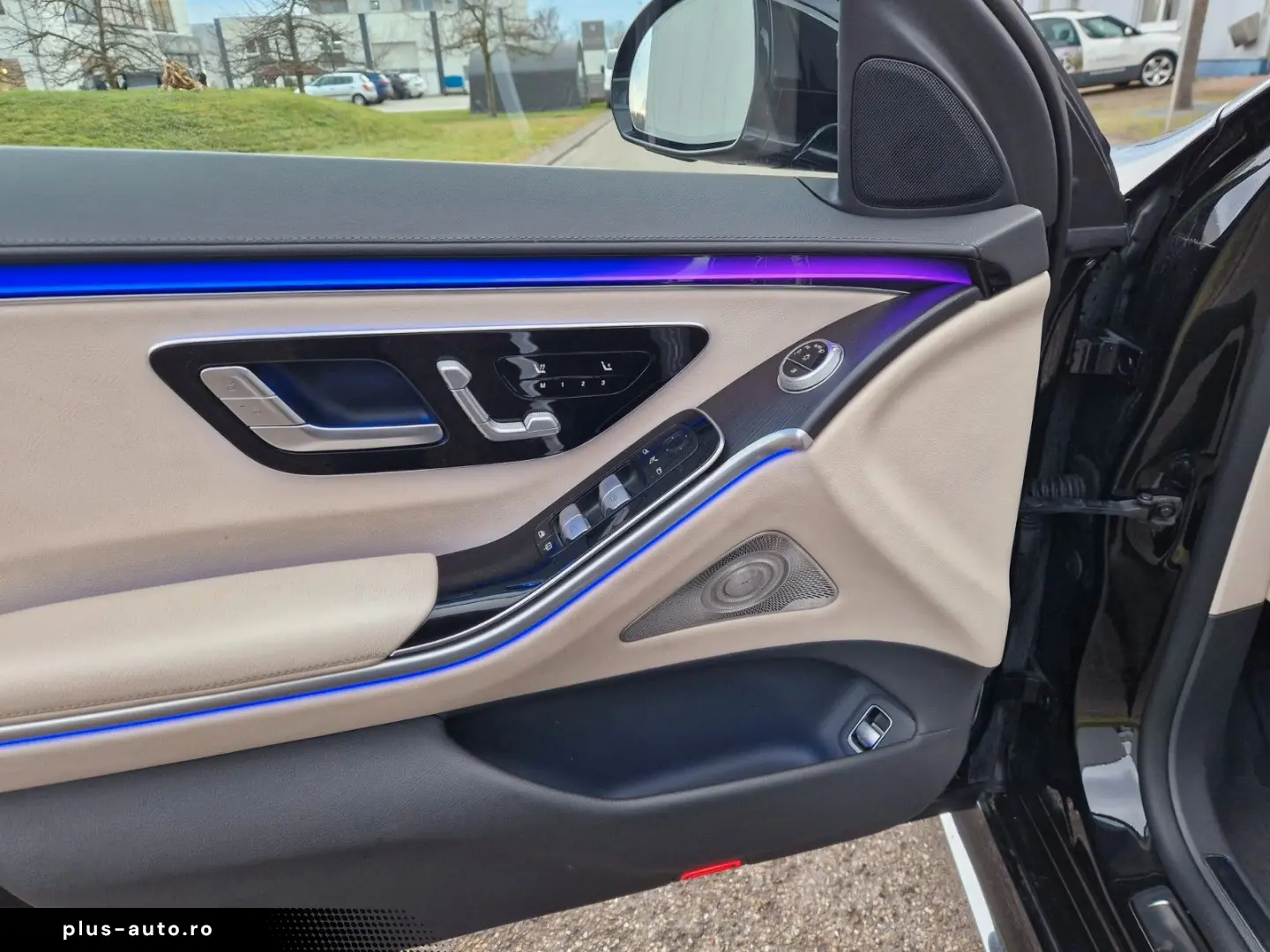 MERCEDES-BENZ S350d Lang AMG Pano Burmester 360 C VOLL