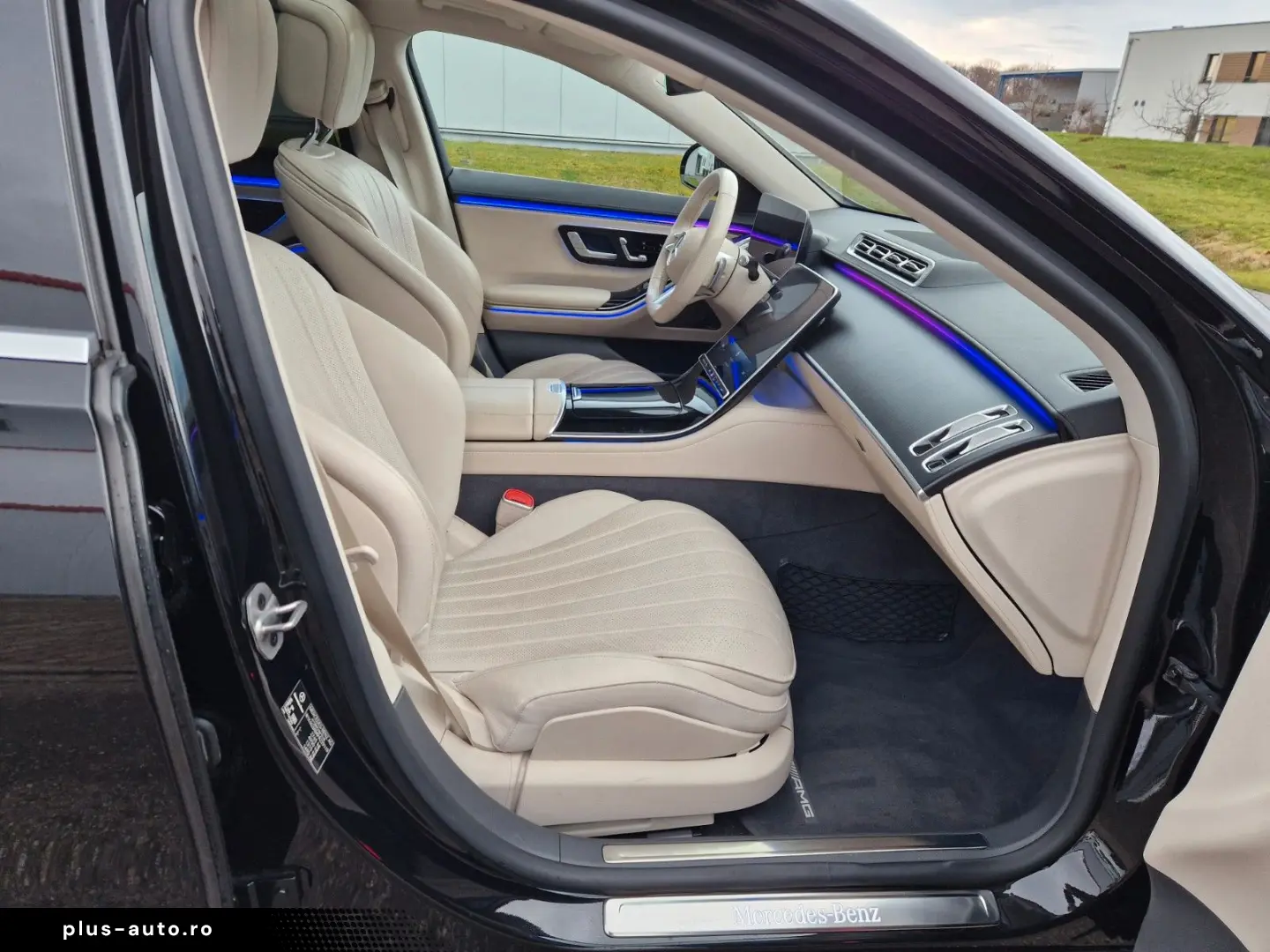 MERCEDES-BENZ S350d Lang AMG Pano Burmester 360 C VOLL