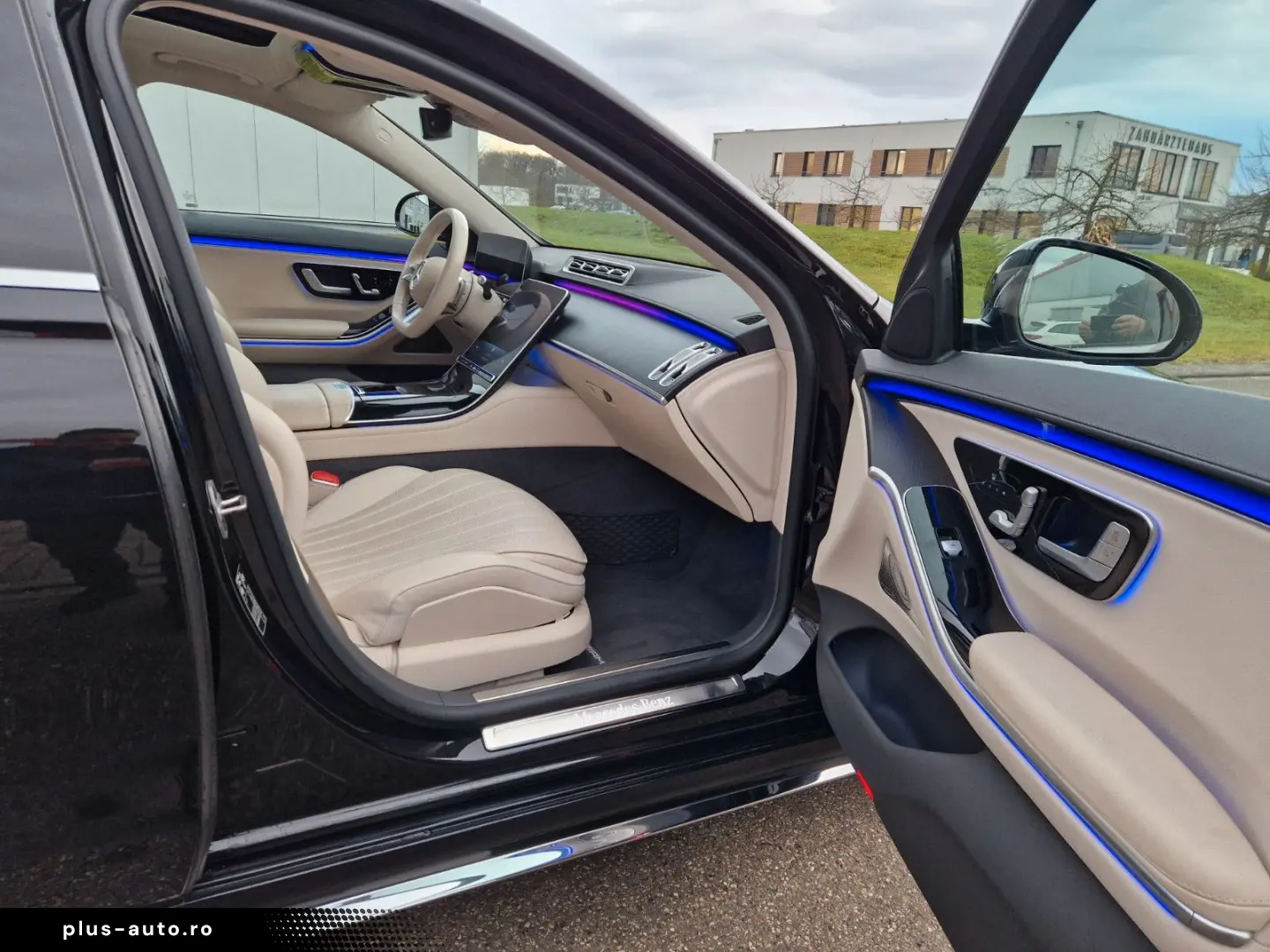 MERCEDES-BENZ S350d Lang AMG Pano Burmester 360 C VOLL