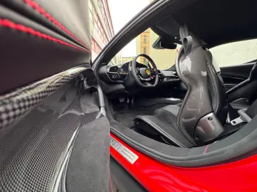 FERRARI 296 GTB CARBON-DAYTONA RACING LIFT JBL LCD-DISP