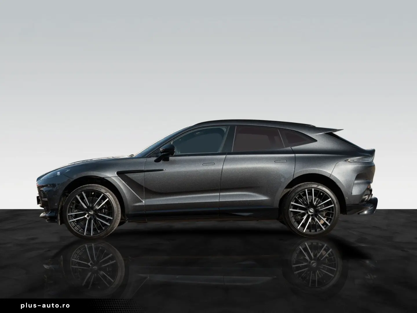 ASTON MARTIN DBX 707   Xenon Grey   Carbon   Jewellery Pack