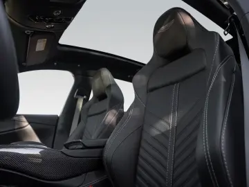 ASTON MARTIN DBX 707   Xenon Grey   Carbon   Jewellery Pack