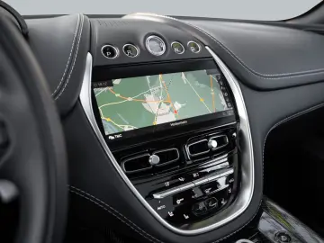 ASTON MARTIN DBX 707   Xenon Grey   Carbon   Jewellery Pack