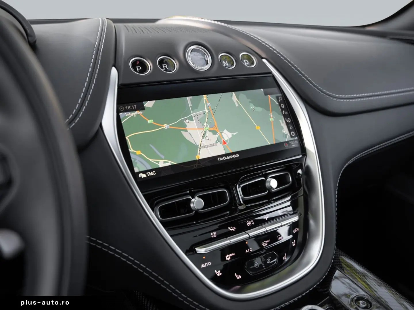 ASTON MARTIN DBX 707   Xenon Grey   Carbon   Jewellery Pack