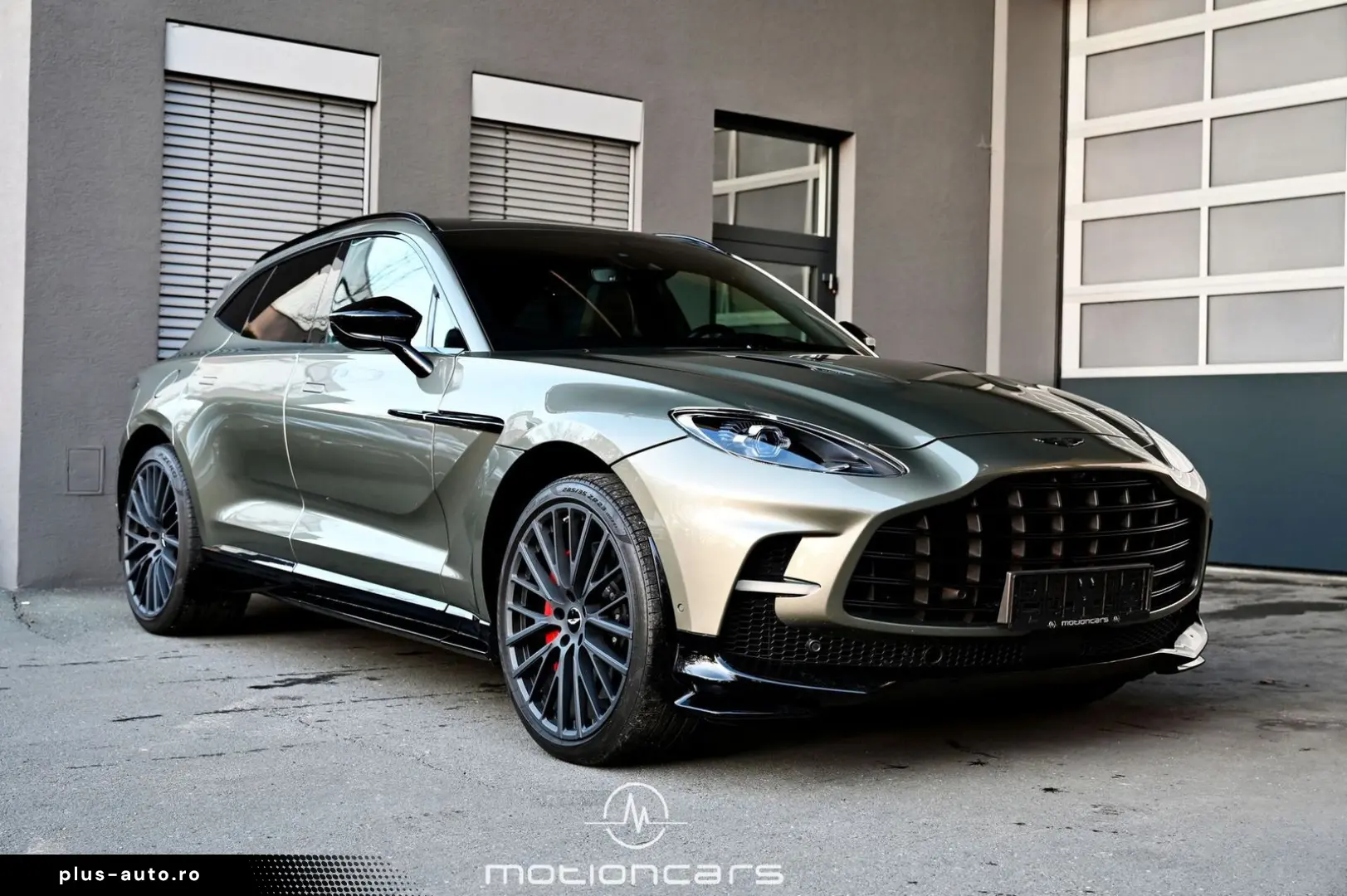ASTON MARTIN DBX 707 EXP € 120.817