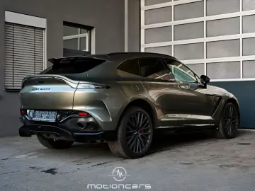 ASTON MARTIN DBX 707 EXP € 120.817