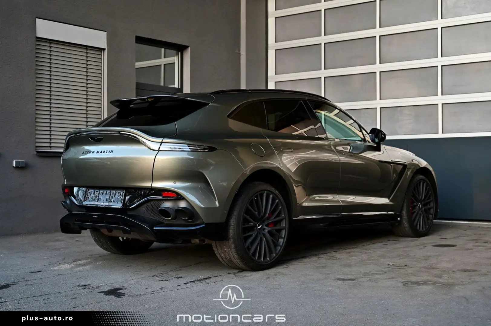 ASTON MARTIN DBX 707 EXP € 120.817