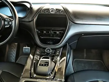 ASTON MARTIN DBX 707 EXP € 120.817