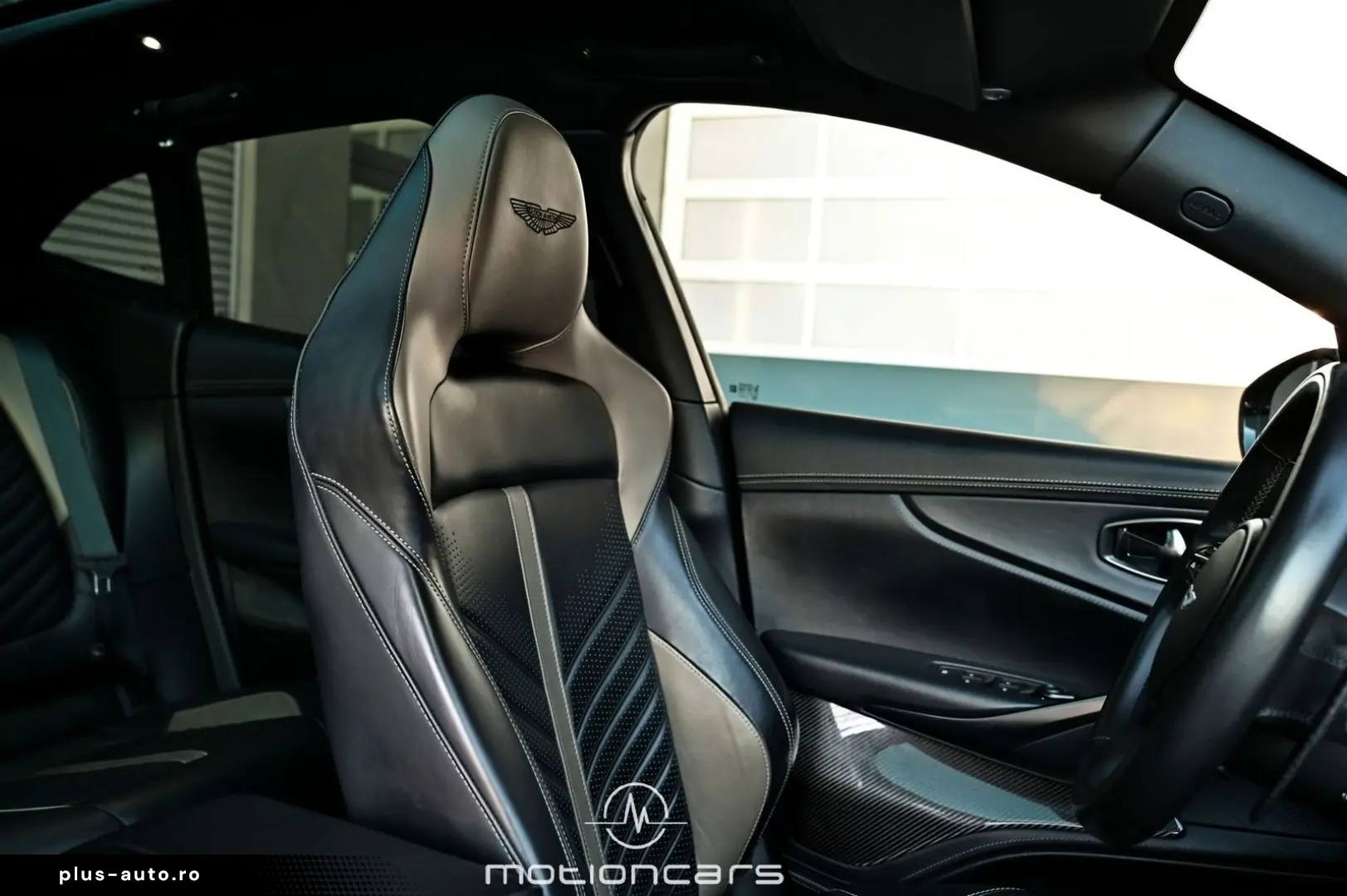 ASTON MARTIN DBX 707 EXP € 120.817