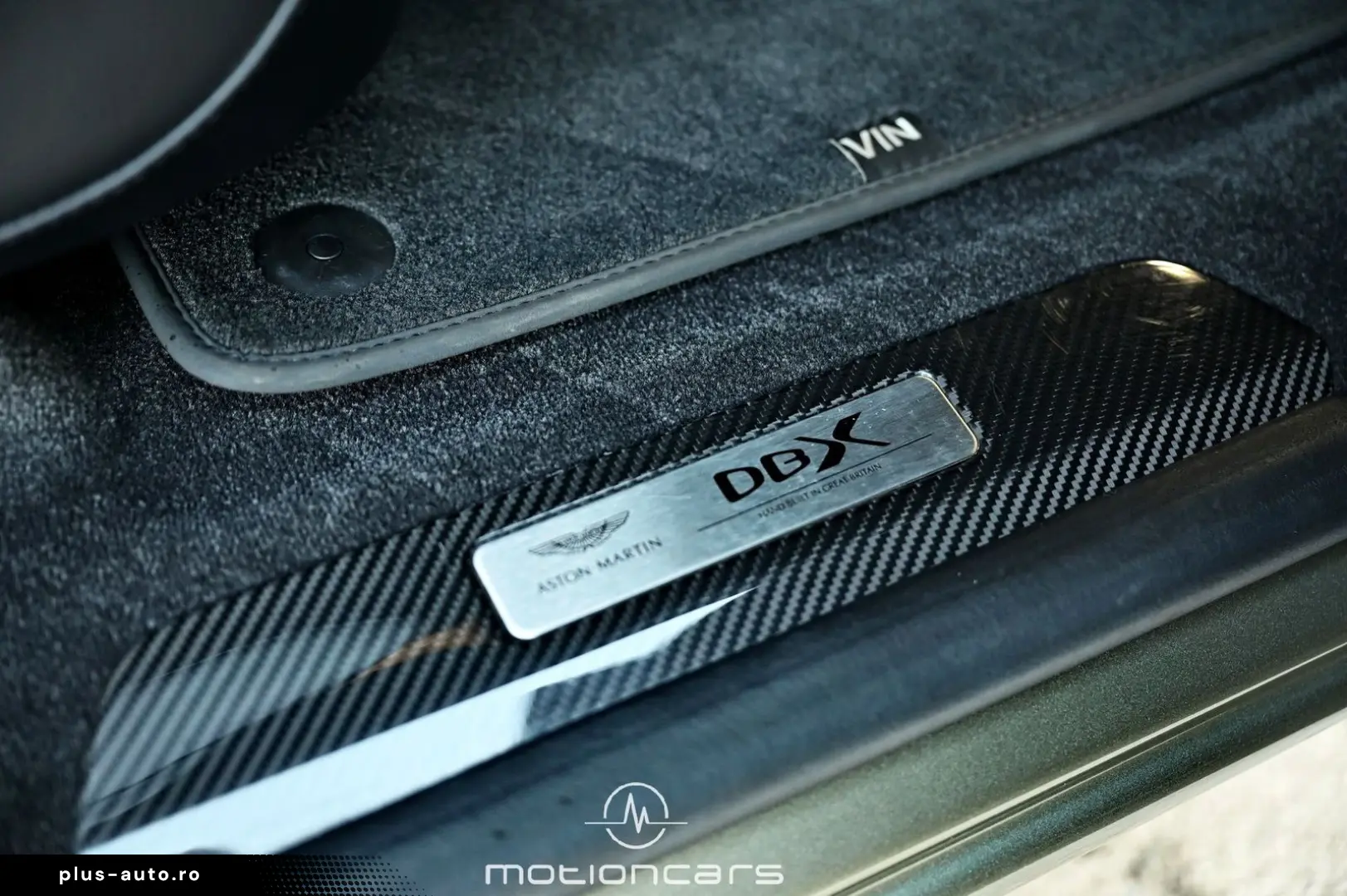 ASTON MARTIN DBX 707 EXP € 120.817