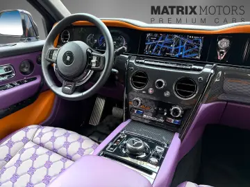 ROLLS ROYCE Cullinan Black Badge ShootingStar Massage 23