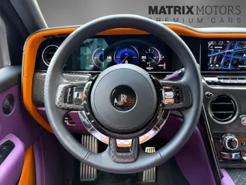 ROLLS ROYCE Cullinan Black Badge ShootingStar Massage 23