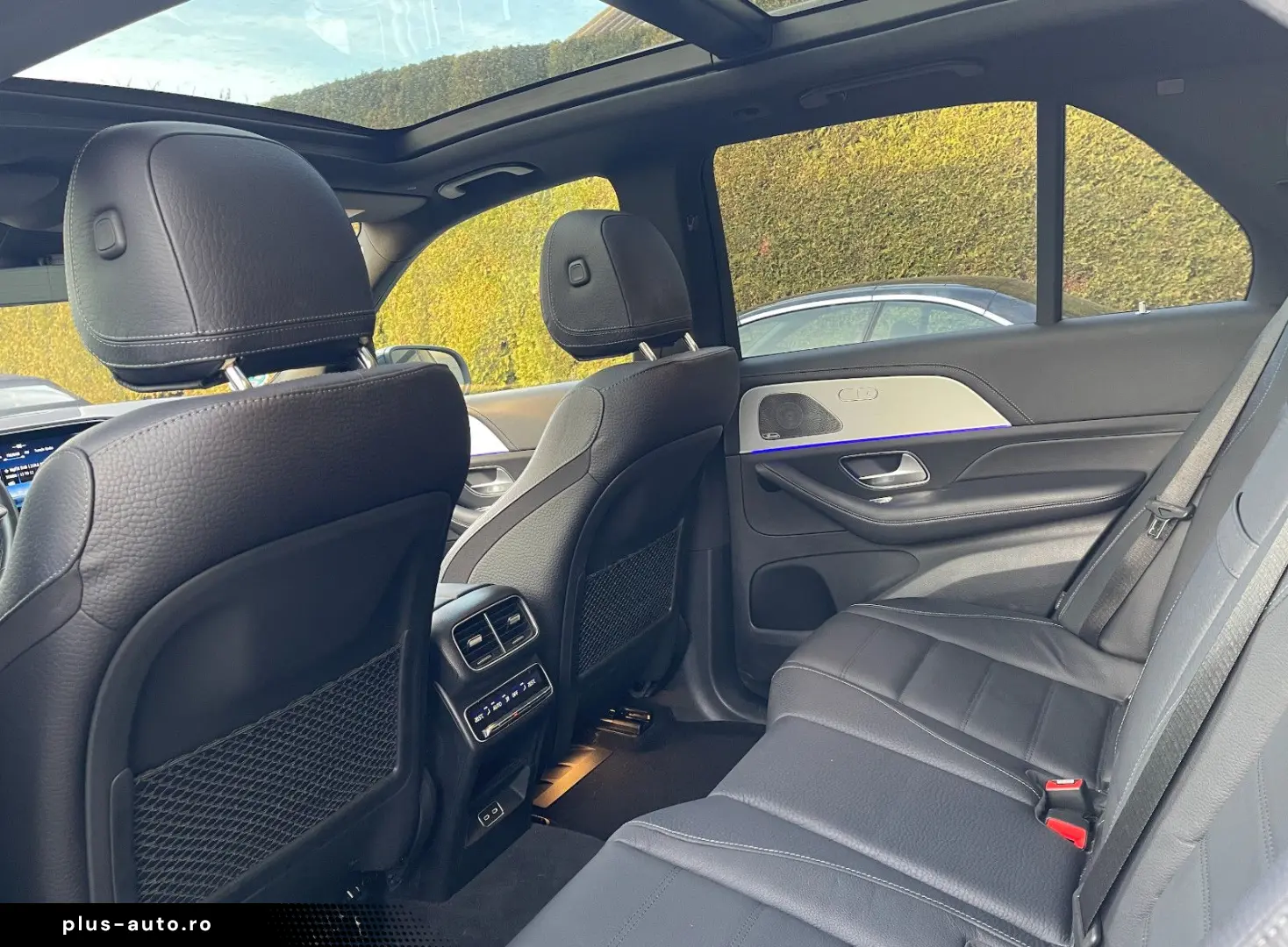 MERCEDES-BENZ GLE450d PANO KEYLES SOFT HUD AMG-LINE FACELIFT