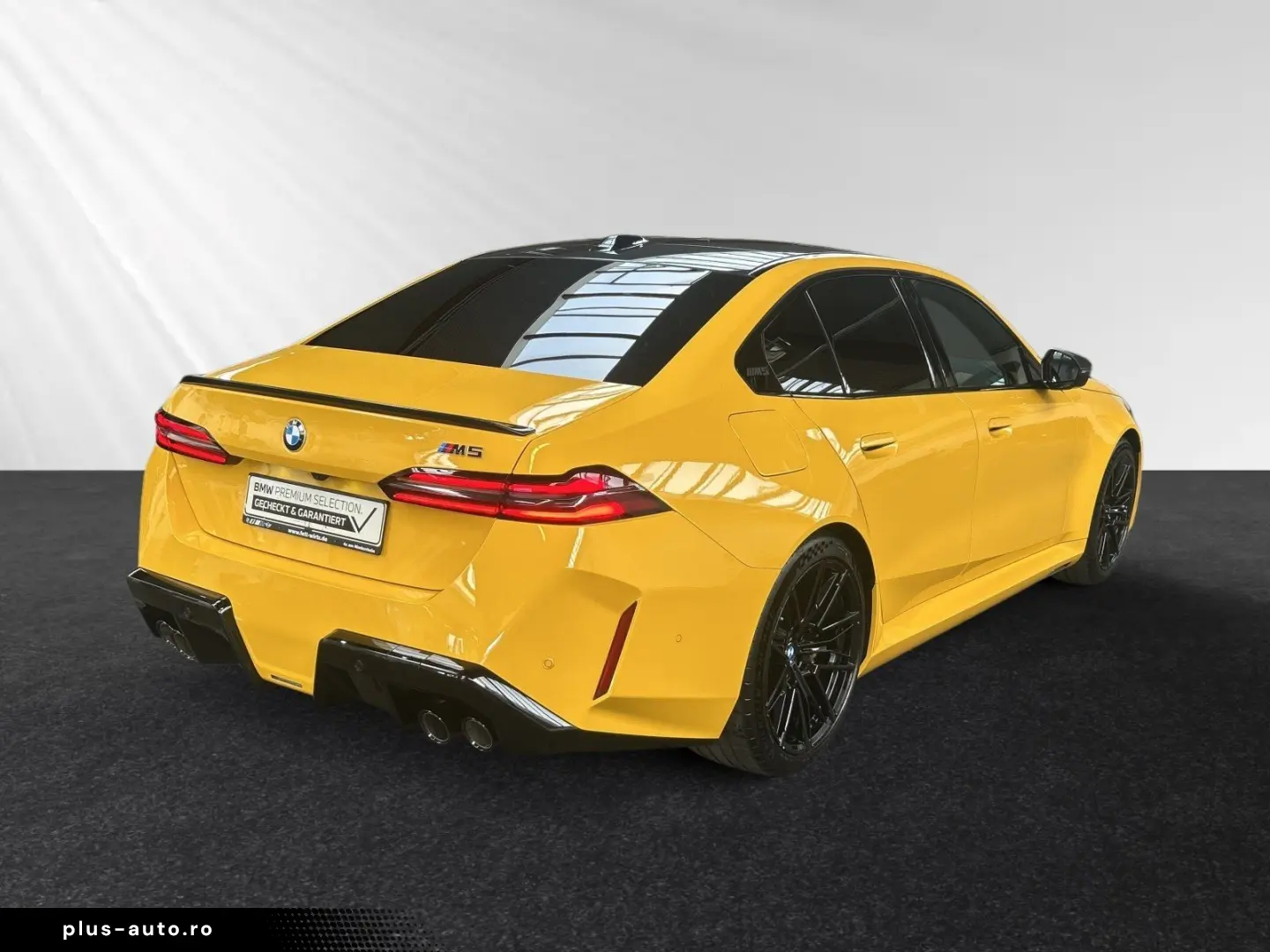 BMW M5 Limousine  Speedgelb  MDriver'sPackage B&W DA