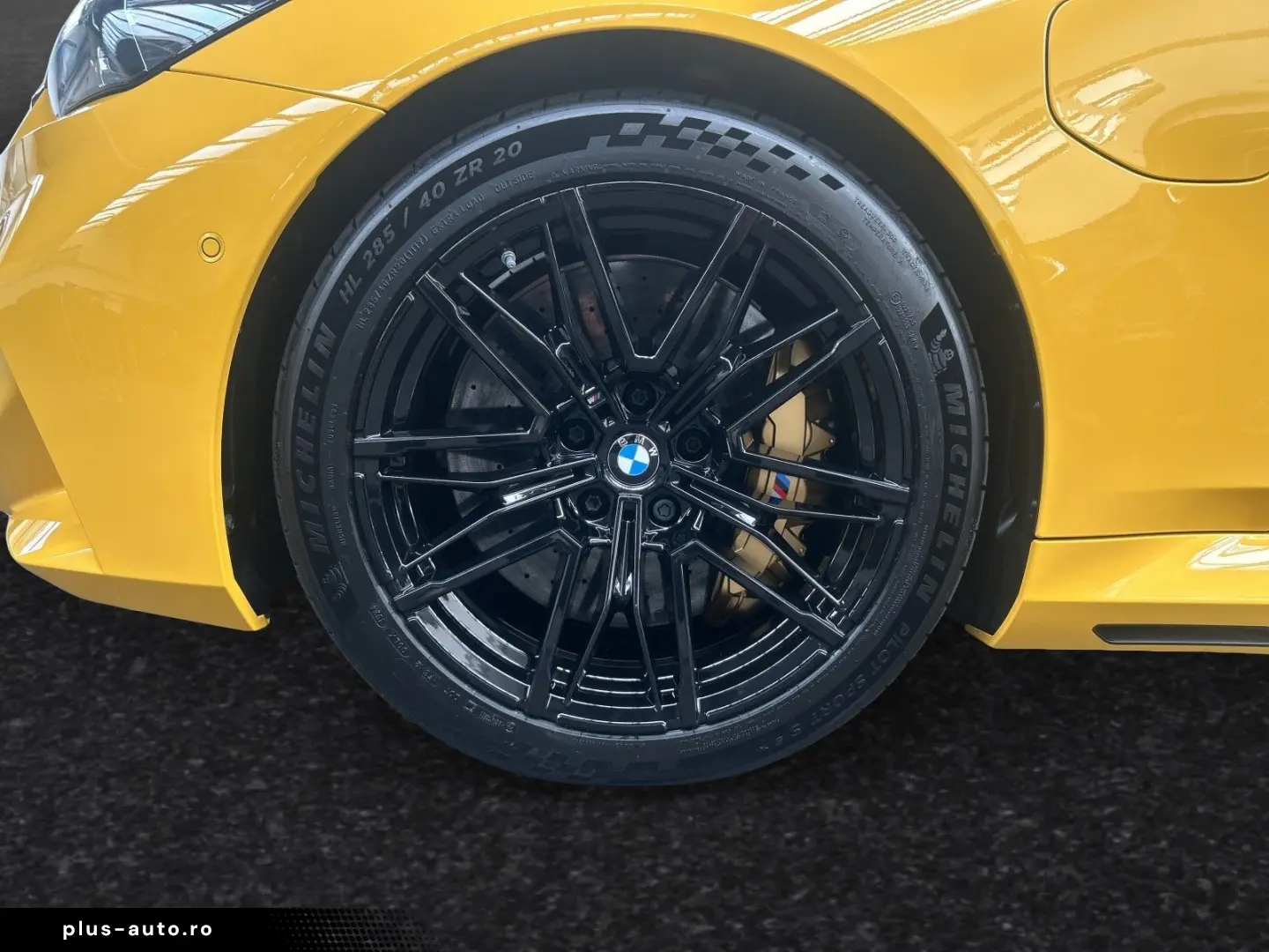 BMW M5 Limousine  Speedgelb  MDriver'sPackage B&W DA