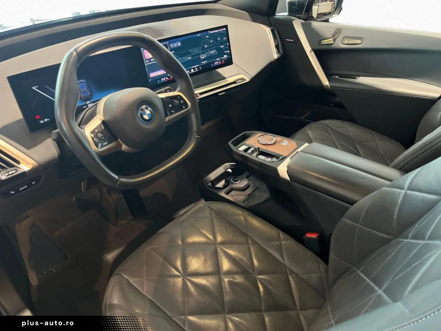 BMW iX xDrive40 HUD ACC Laser H K 22  Memory Pano