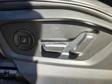 AUDI SQ8 4.0 TFSI quattro Navi Matrix HUD B&O AHK PDC