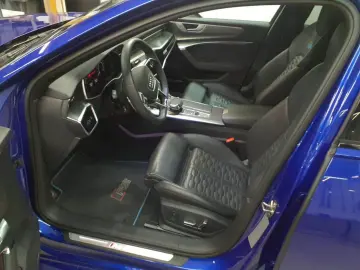 AUDI RS 6 Avant 4.0 TFSI qu. Laser B&O HuD Kam. AHK