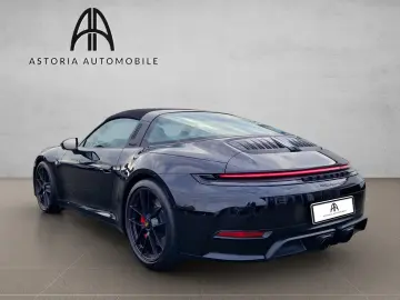 PORSCHE 911 Targa 4 GTS T-Hybrid SurroundView Bose 4WS