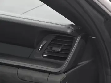 PORSCHE 911 Targa 4 GTS T-Hybrid SurroundView Bose 4WS