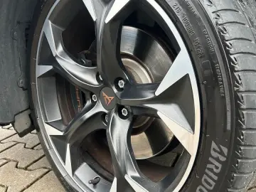 CUPRA Formentor ALLRAD VZ 2.0 TSI 4Drive OPF RÜCKFA...