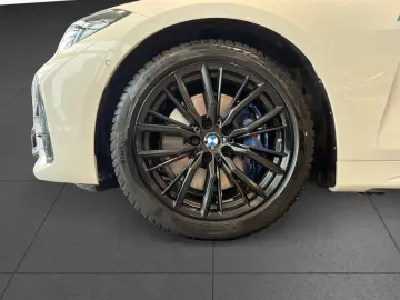 BMW M440i xDrive Cabrio HUD Laser H K 19  Memory RFK