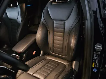 BMW X3 xDrive30e M Sport 1Hand 20 Zoll