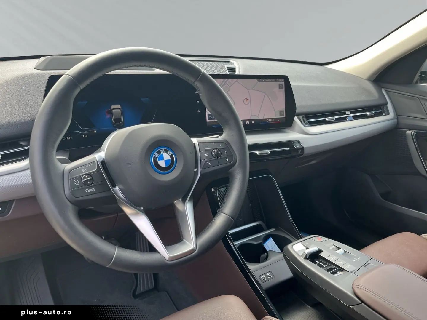 BMW iX2 xDrive30 HUD Panoramadach Navi Leder LED ACC