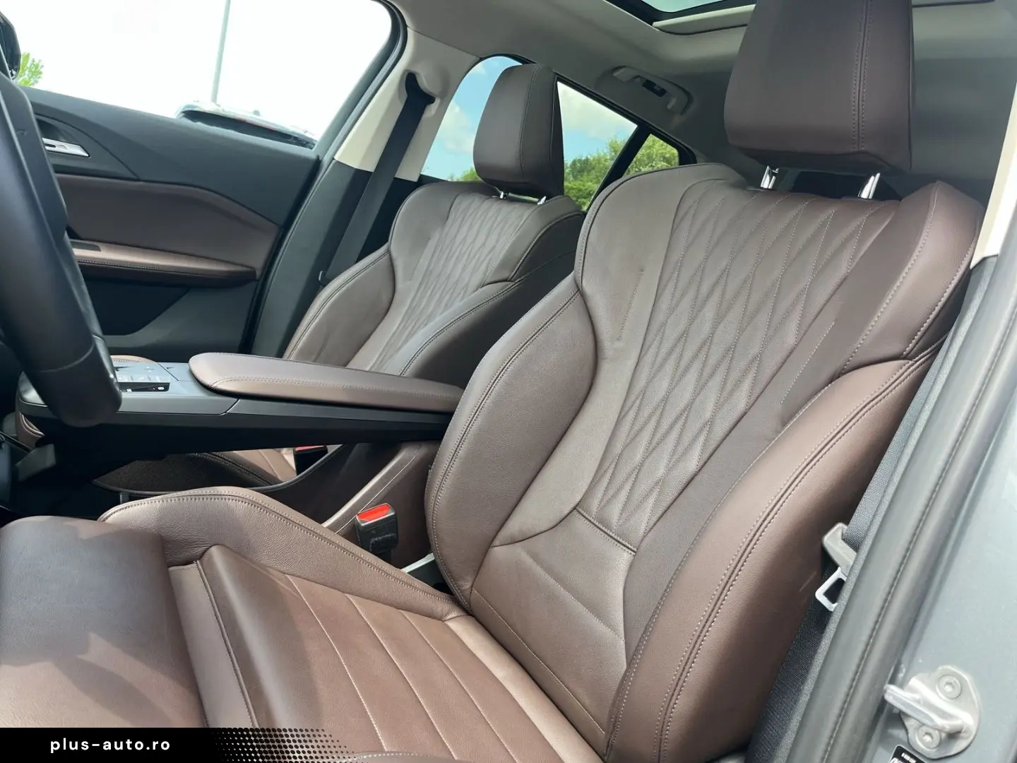 BMW iX2 xDrive30 HUD Panoramadach Navi Leder LED ACC