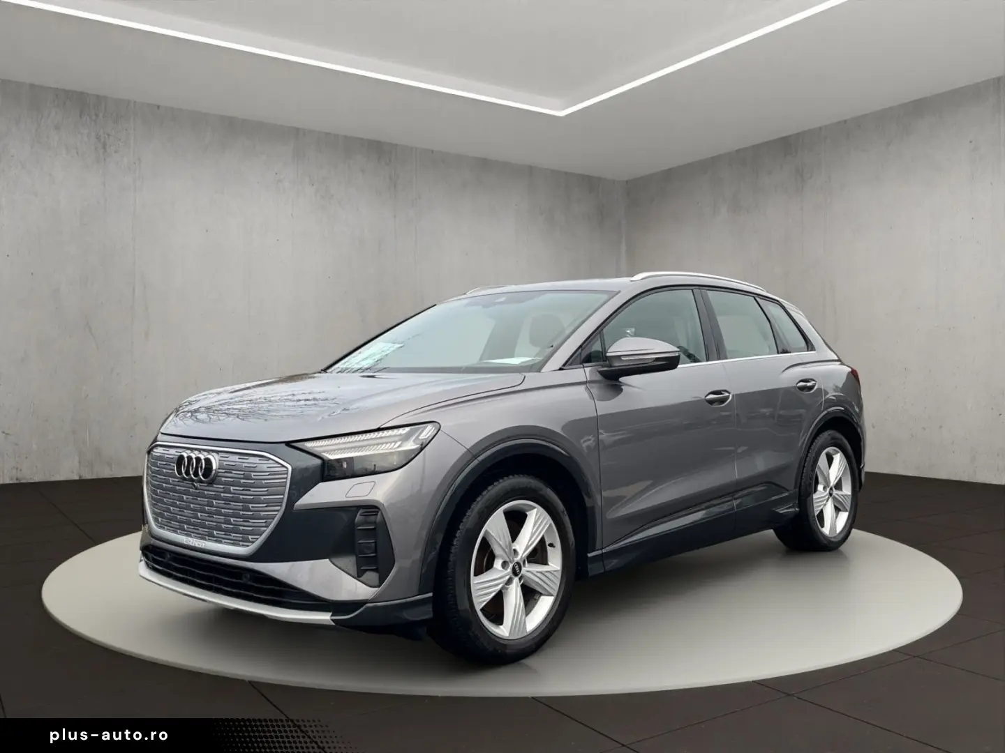 AUDI Q4 45 e-tron quattro 195 kW