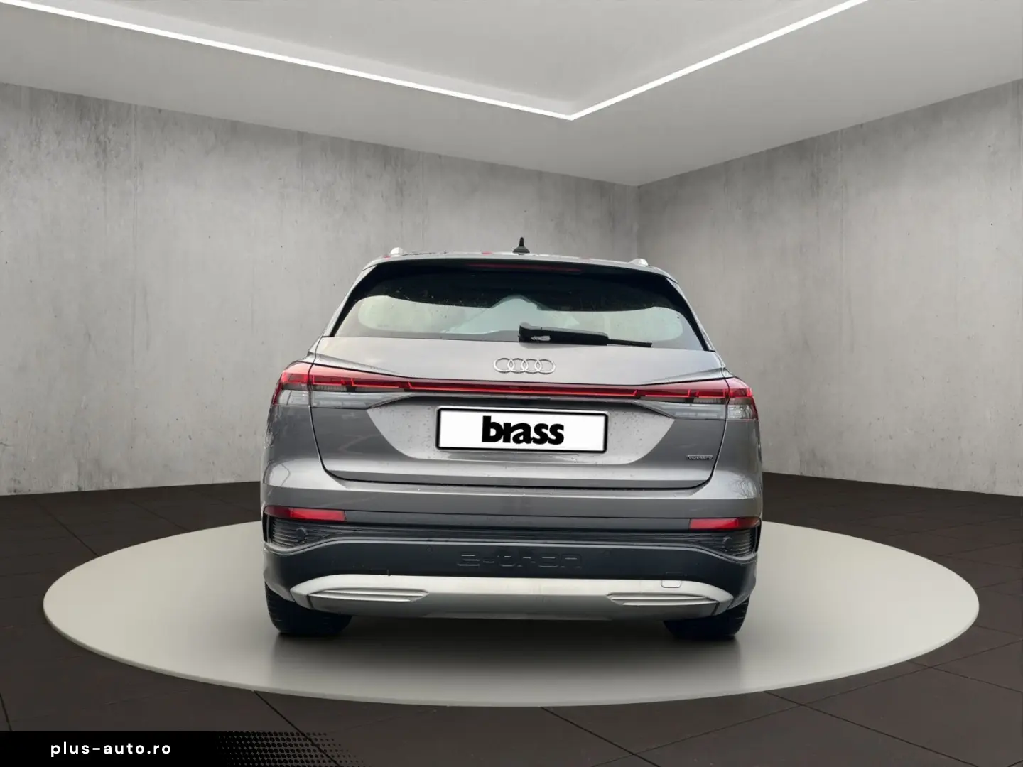 AUDI Q4 45 e-tron quattro 195 kW