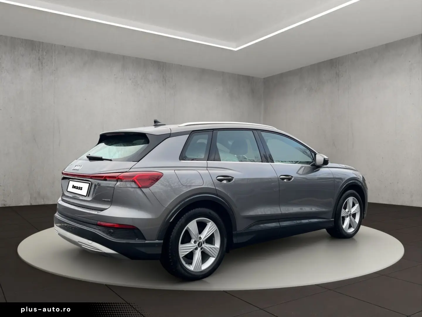 AUDI Q4 45 e-tron quattro 195 kW