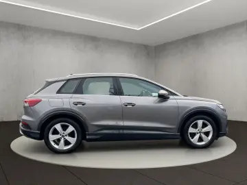 AUDI Q4 45 e-tron quattro 195 kW