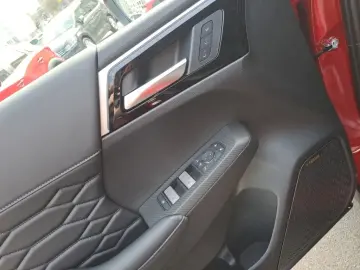 MITSUBISHI Outlander TOP PANO HEAD-UP MEMORY YAMAHA LEDER L