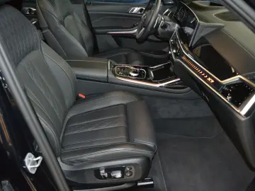 BMW X7 xDr 40 i M Sport Integral-Aktivlenk AHK Pano