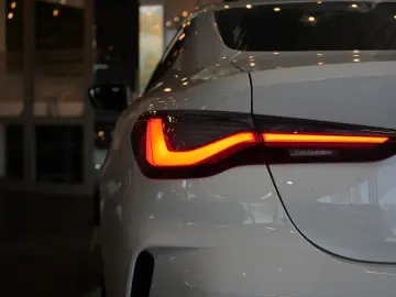 BMW 420 i Coupe M Sport  HARMAN K. GLASDACH CAM LED